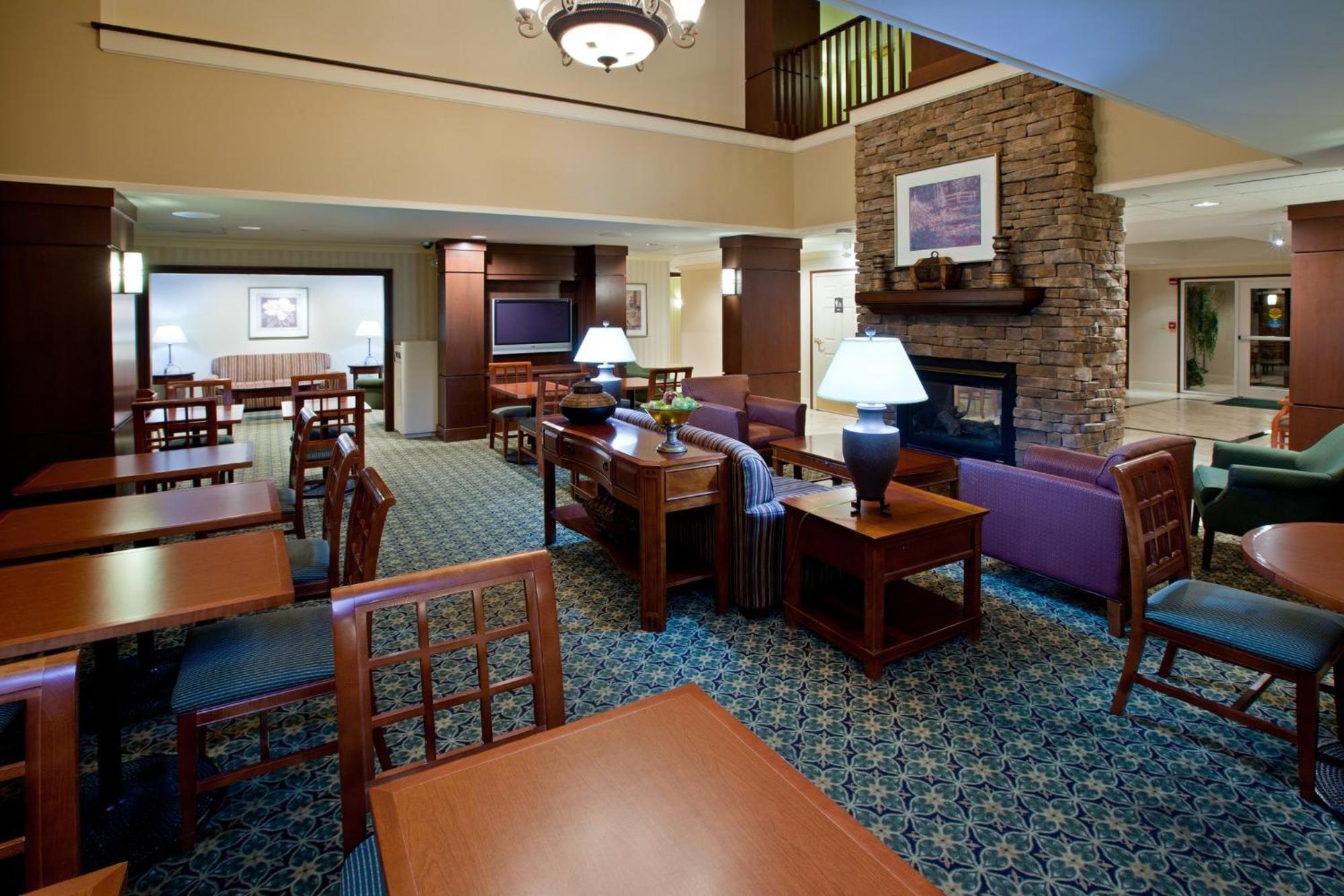 Staybridge Suites Indianapolis-Airport By Ihg Plainfield Ngoại thất bức ảnh