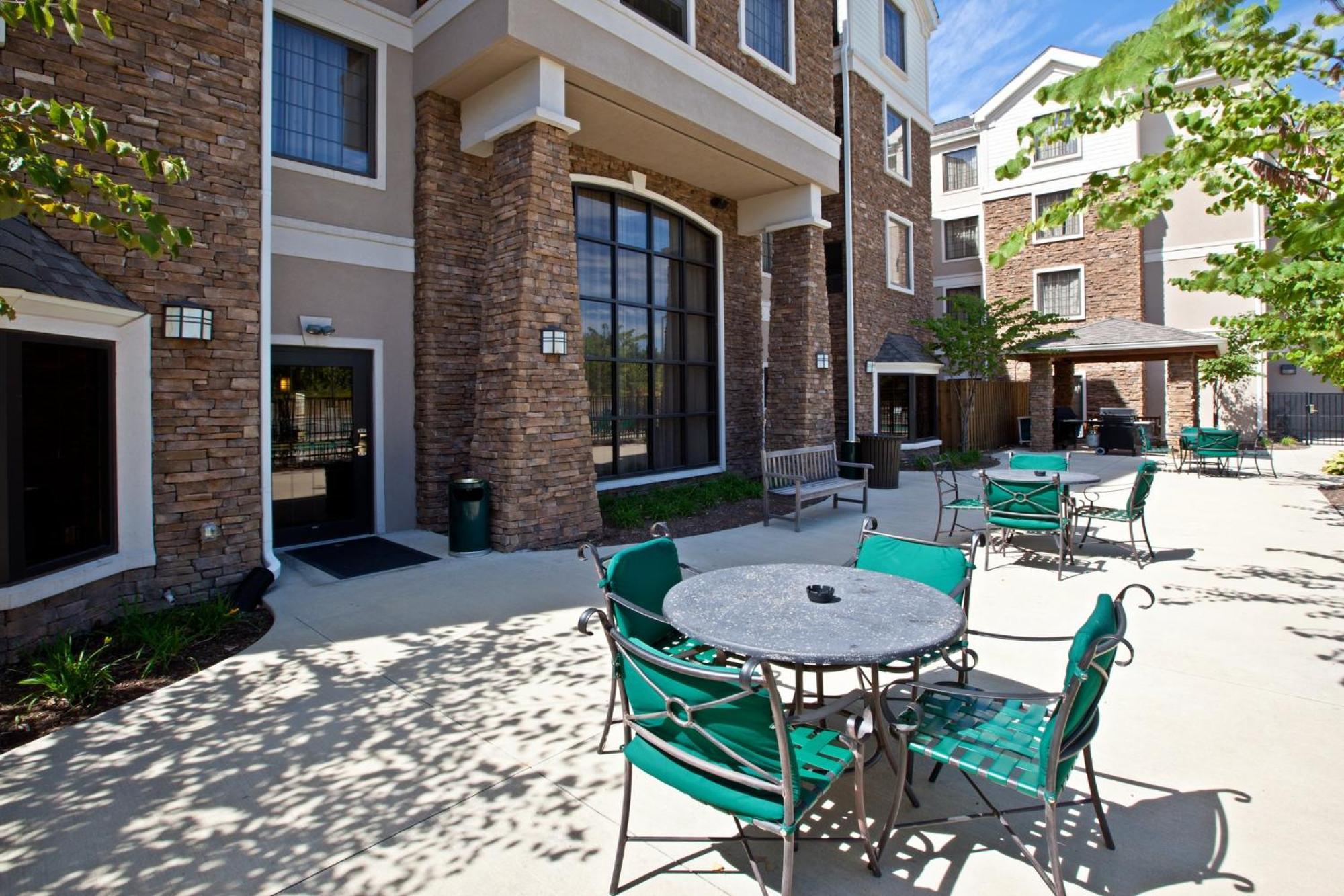Staybridge Suites Indianapolis-Airport By Ihg Plainfield Ngoại thất bức ảnh