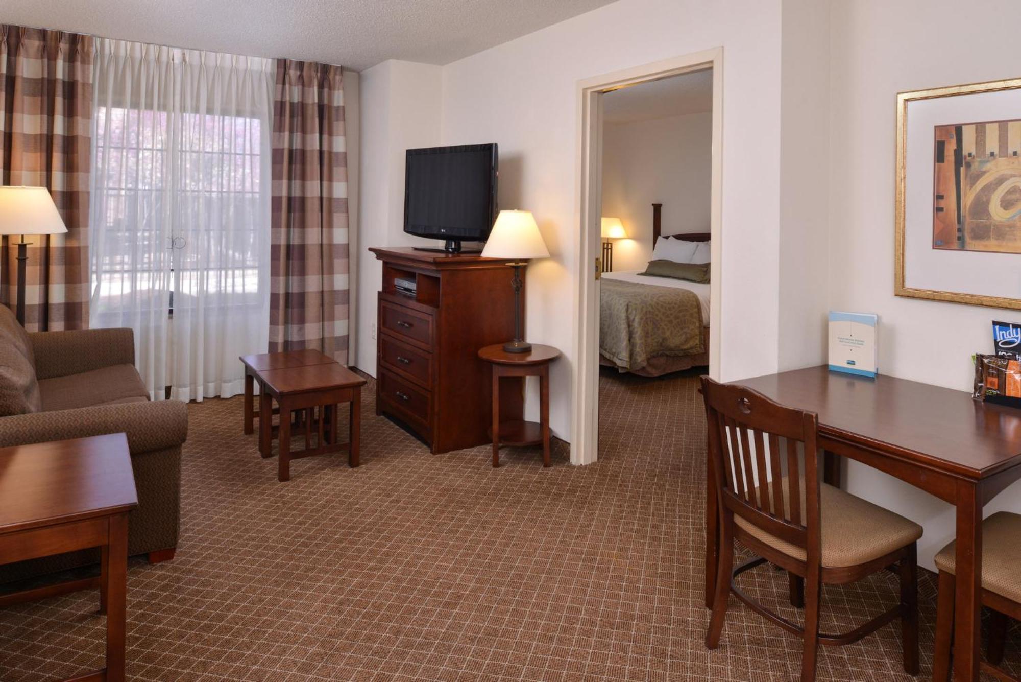 Staybridge Suites Indianapolis-Airport By Ihg Plainfield Ngoại thất bức ảnh