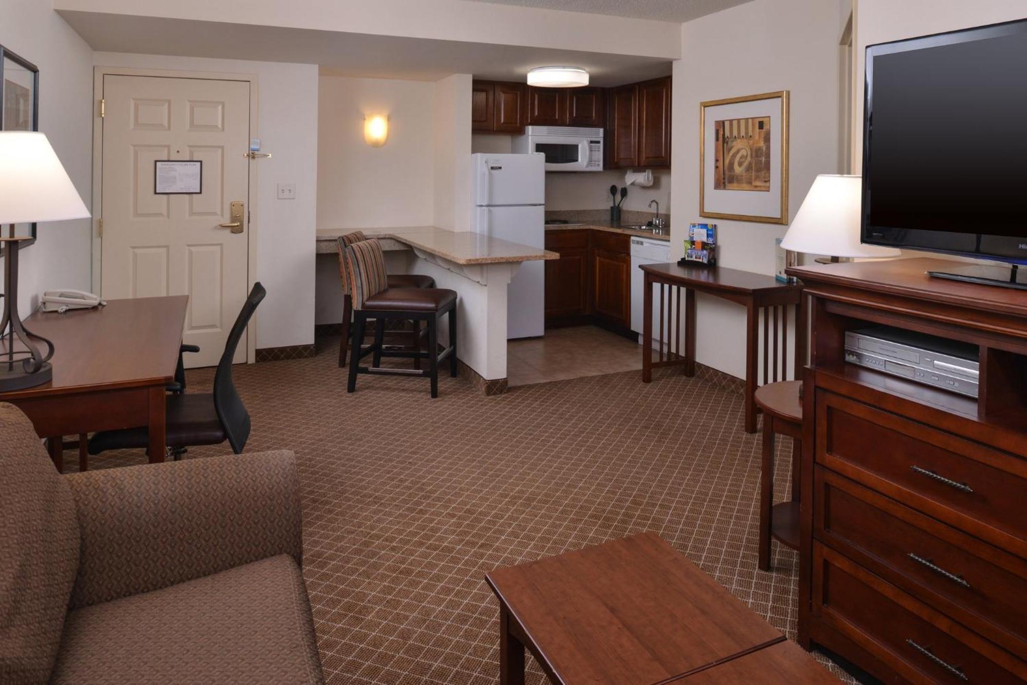 Staybridge Suites Indianapolis-Airport By Ihg Plainfield Ngoại thất bức ảnh